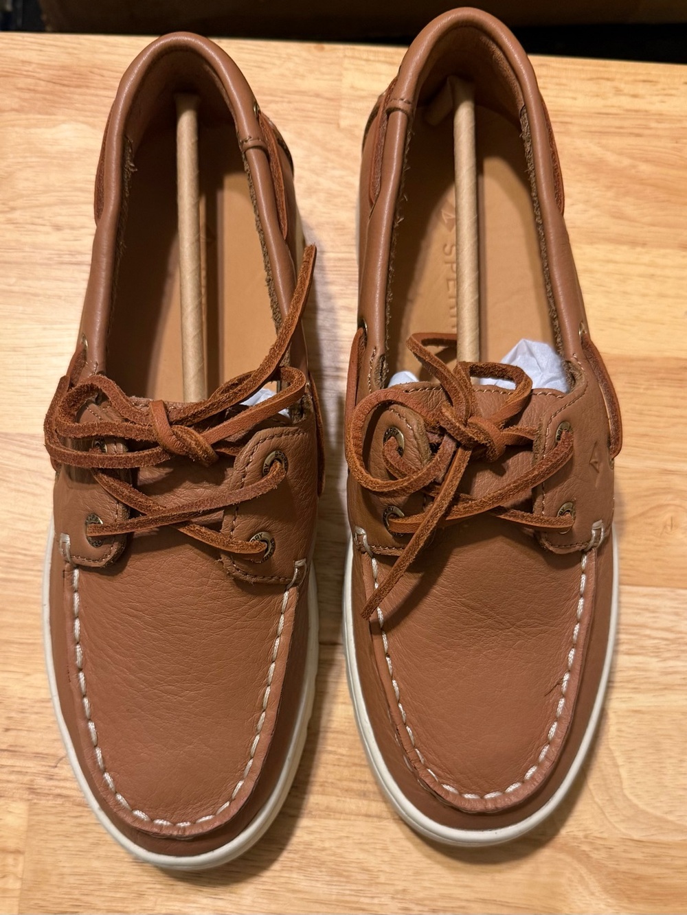 Sperry NIB women’s 5.5 Keely Boat leather shoe Tan/Bronzer - never worn $110